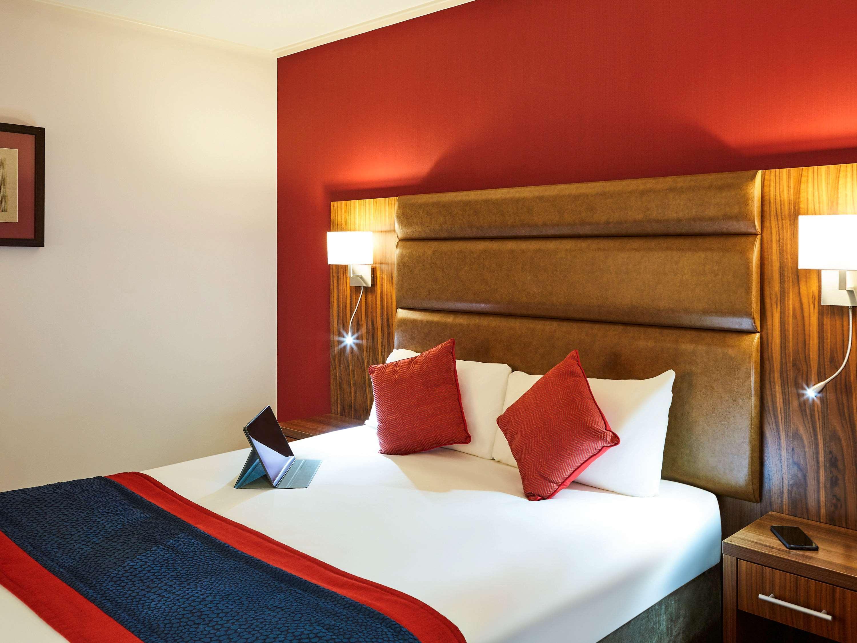 Mercure Newbury West Grange Hotel Thatcham Esterno foto