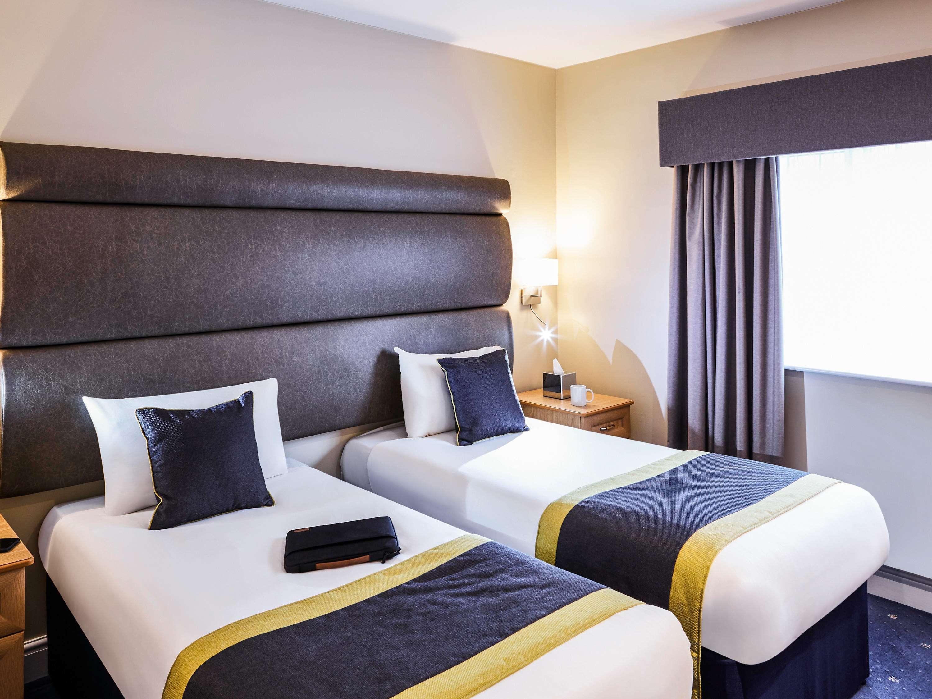 Mercure Newbury West Grange Hotel Thatcham Esterno foto