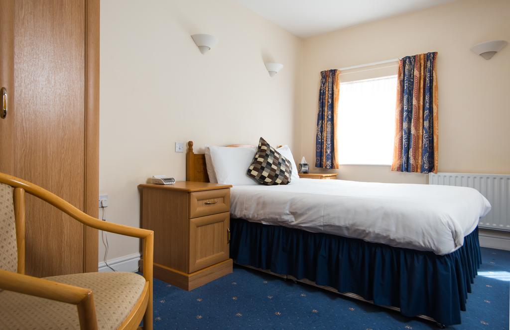 Mercure Newbury West Grange Hotel Thatcham Esterno foto