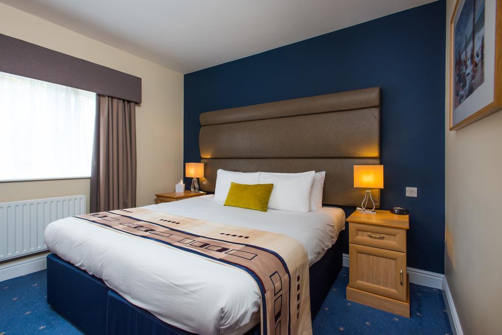 Mercure Newbury West Grange Hotel Thatcham Esterno foto