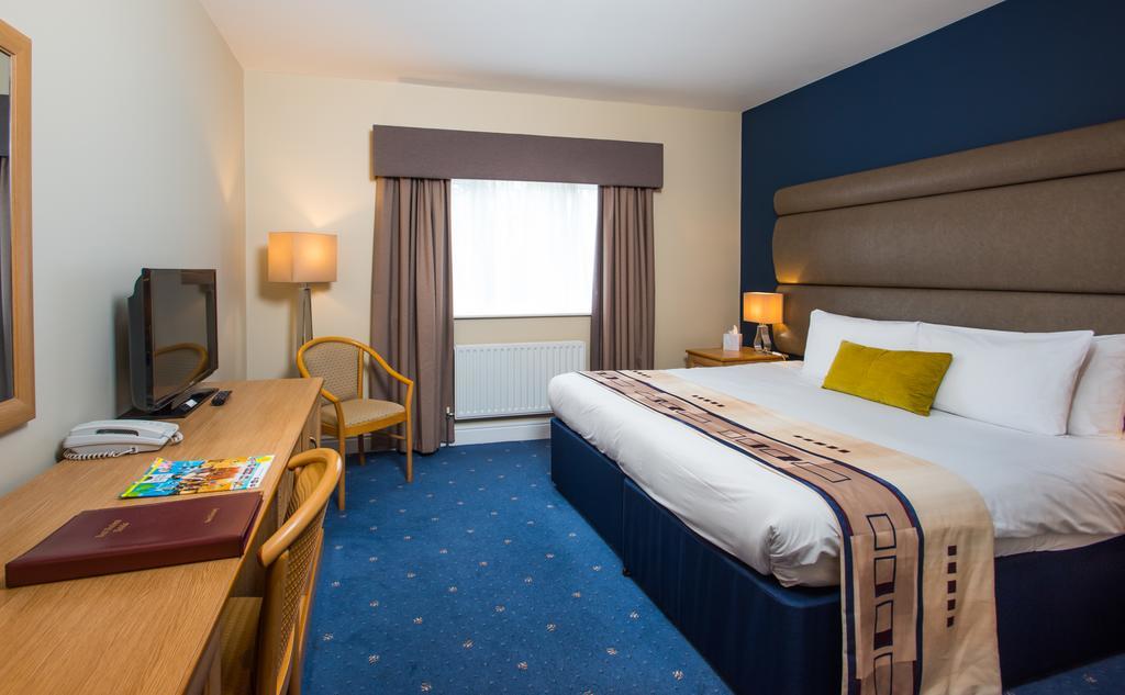 Mercure Newbury West Grange Hotel Thatcham Esterno foto