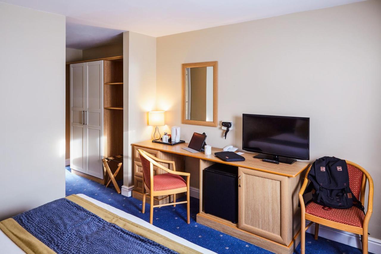 Mercure Newbury West Grange Hotel Thatcham Esterno foto