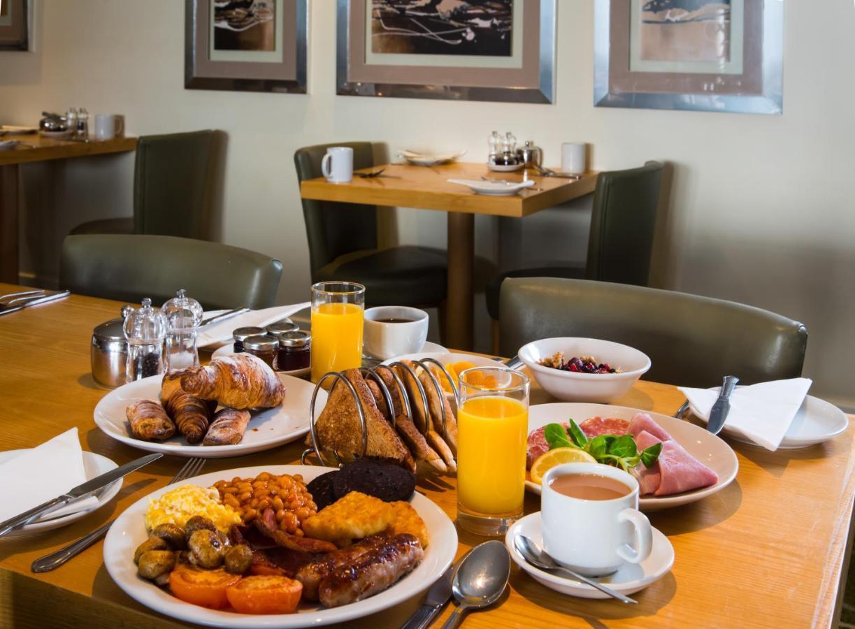 Mercure Newbury West Grange Hotel Thatcham Esterno foto