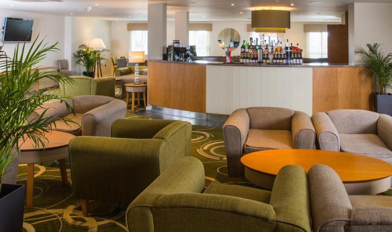 Mercure Newbury West Grange Hotel Thatcham Esterno foto